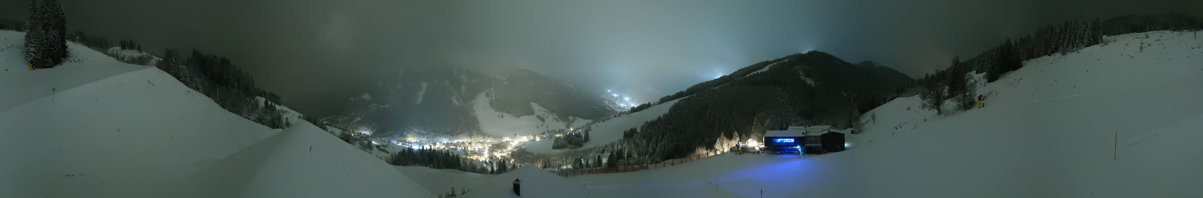 Archived image Webcam Saalbach - View from the Maisalm