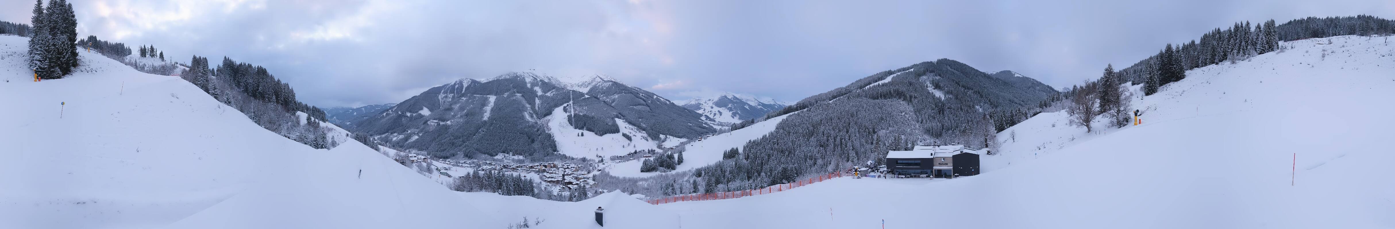 Archived image Webcam Saalbach - View from the Maisalm