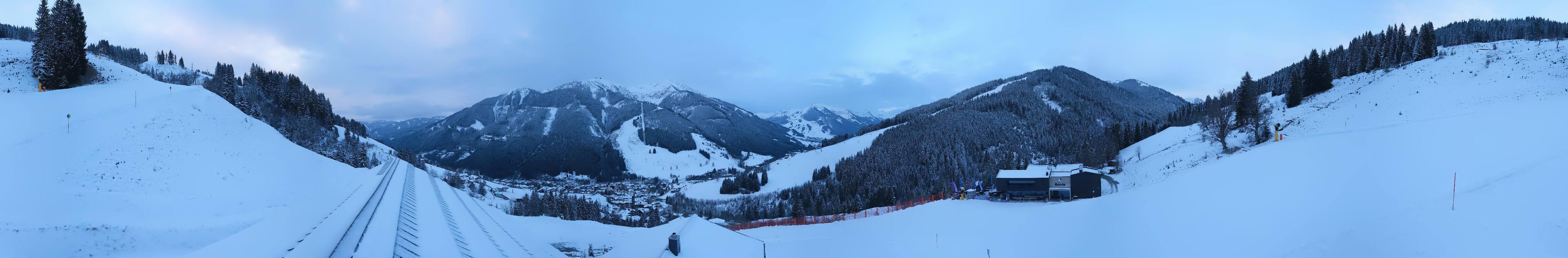 Archiv Foto Webcam Saalbach - Blick von der Maisalm