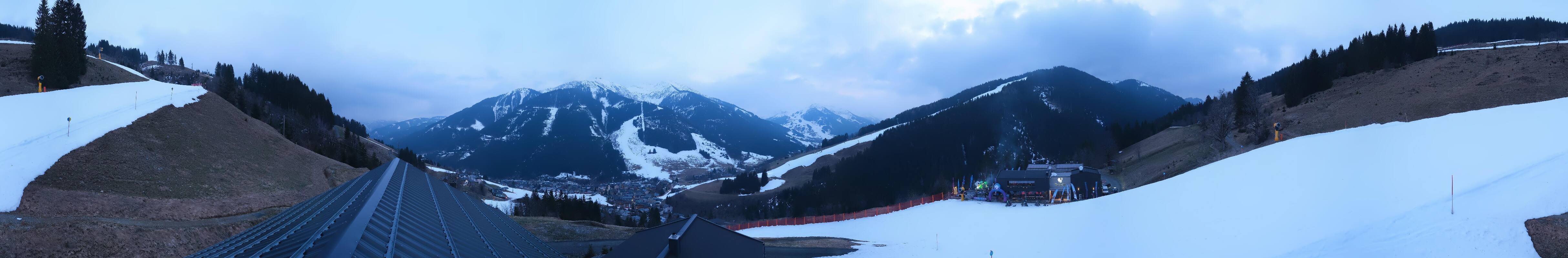 Archiv Foto Webcam Saalbach - Blick von der Maisalm