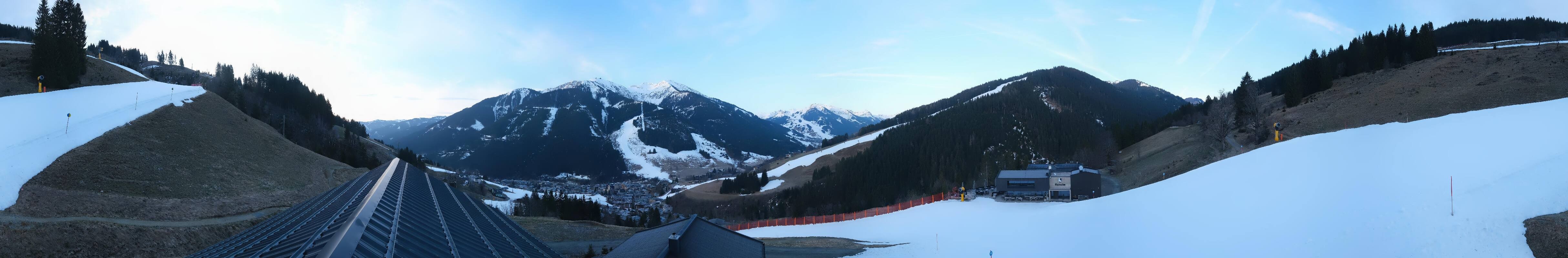 Archived image Webcam Saalbach - View from the Maisalm