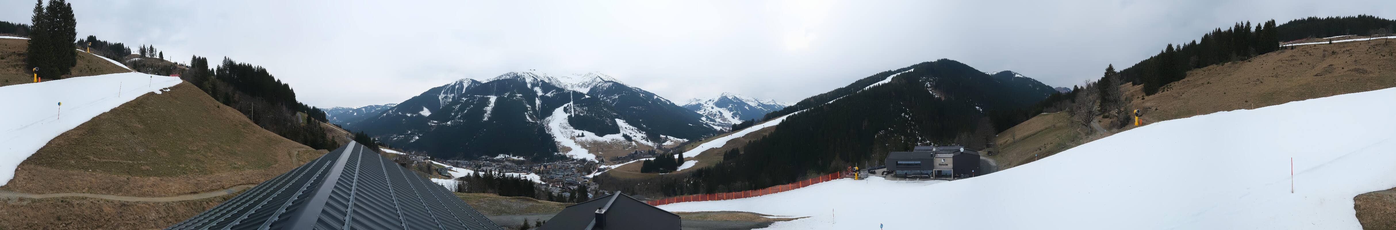 Archived image Webcam Saalbach - View from the Maisalm