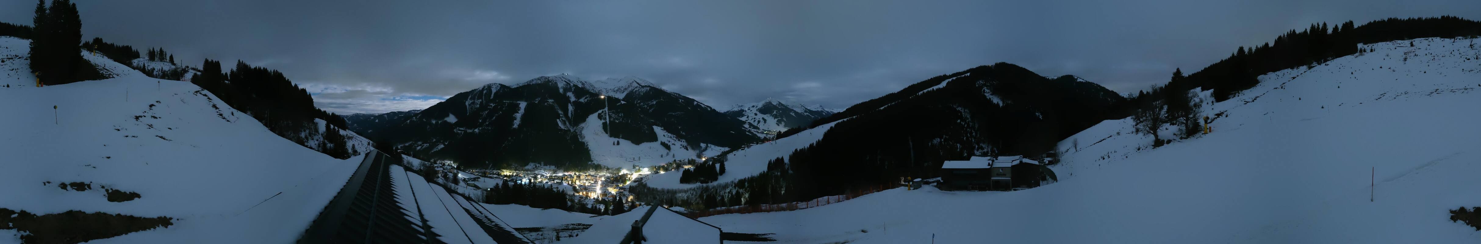 Archived image Webcam Saalbach - View from the Maisalm