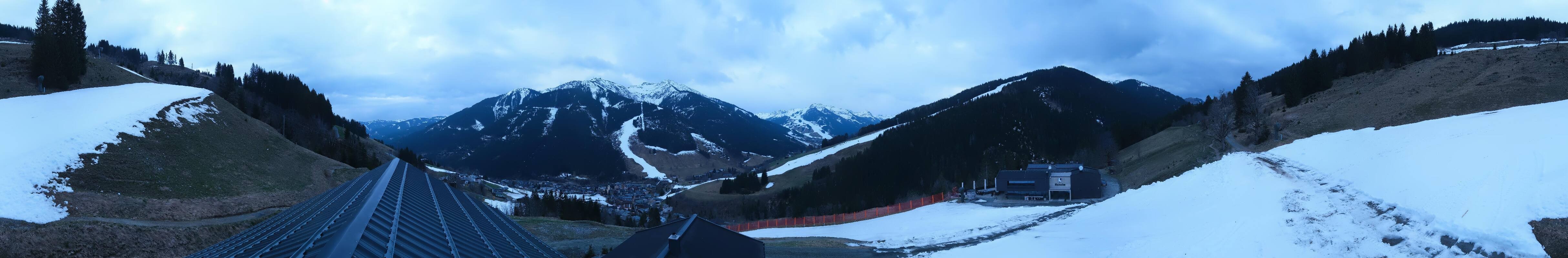 Archiv Foto Webcam Saalbach - Blick von der Maisalm