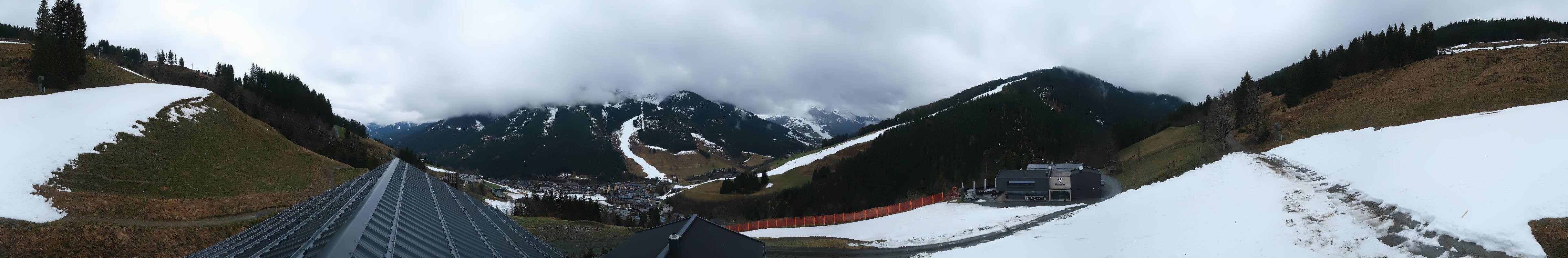 Archived image Webcam Saalbach - View from the Maisalm