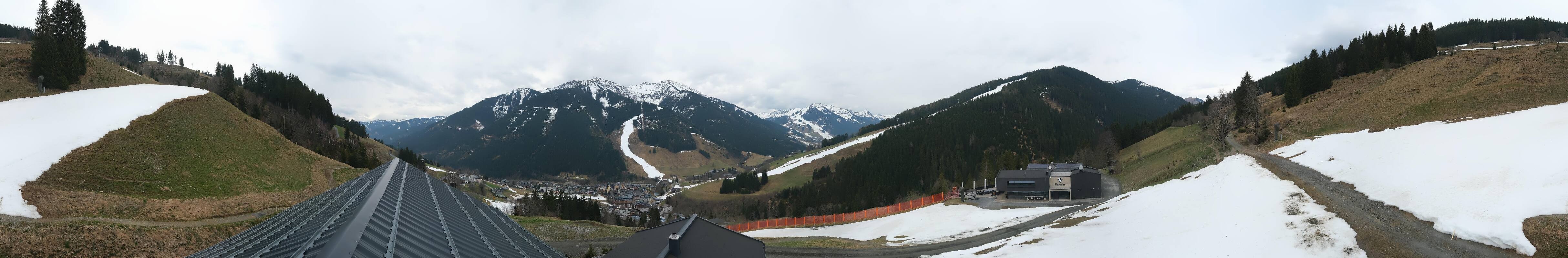 Archived image Webcam Saalbach - View from the Maisalm