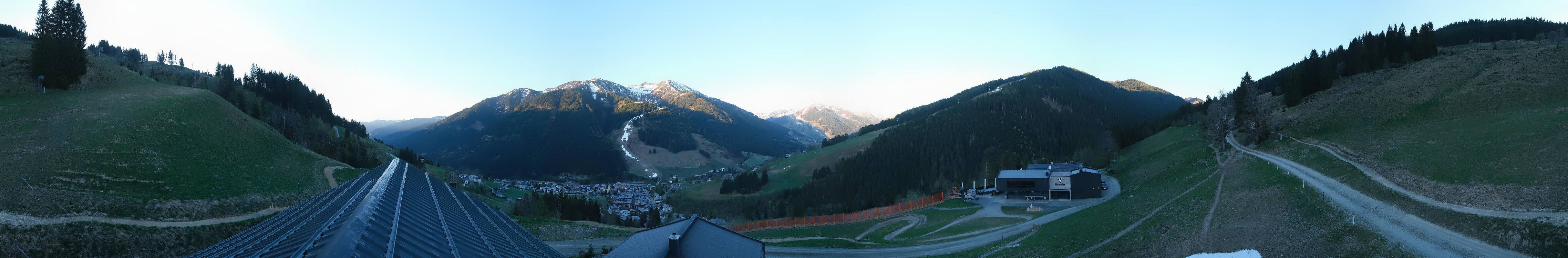 Archiv Foto Webcam Saalbach - Blick von der Maisalm