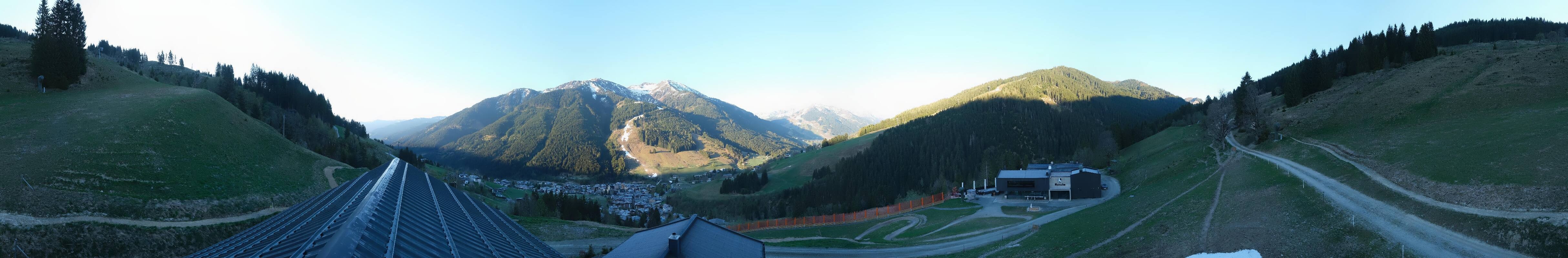 Archiv Foto Webcam Saalbach - Blick von der Maisalm
