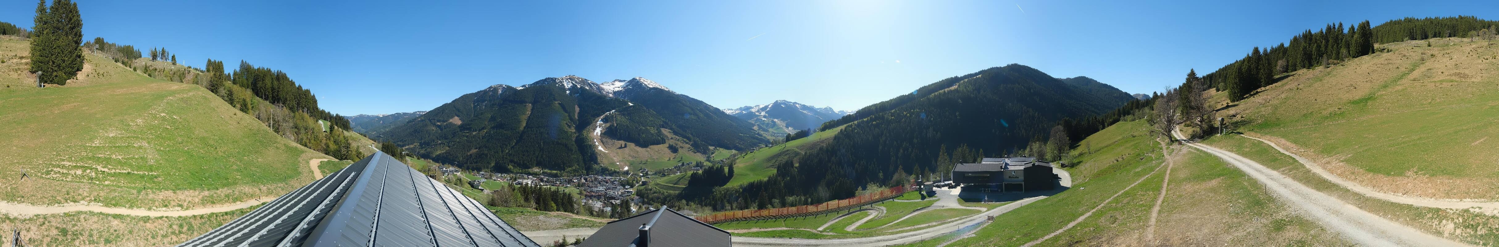 Archived image Webcam Saalbach - View from the Maisalm