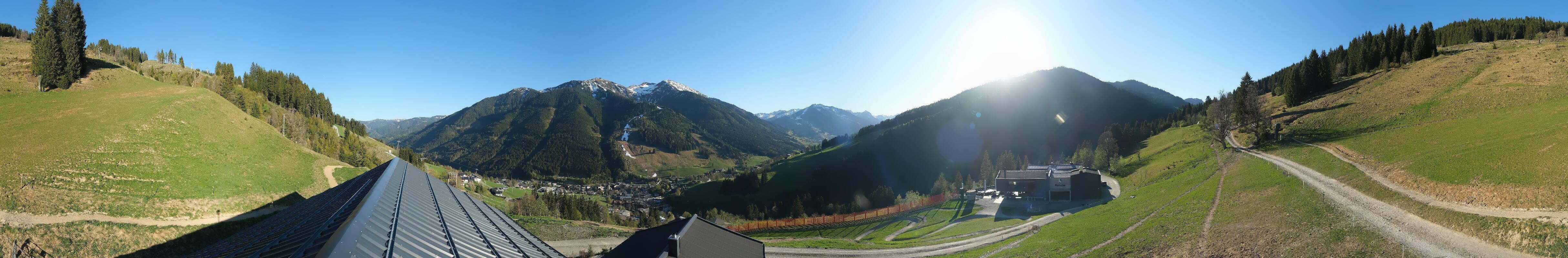 Archived image Webcam Saalbach - View from the Maisalm