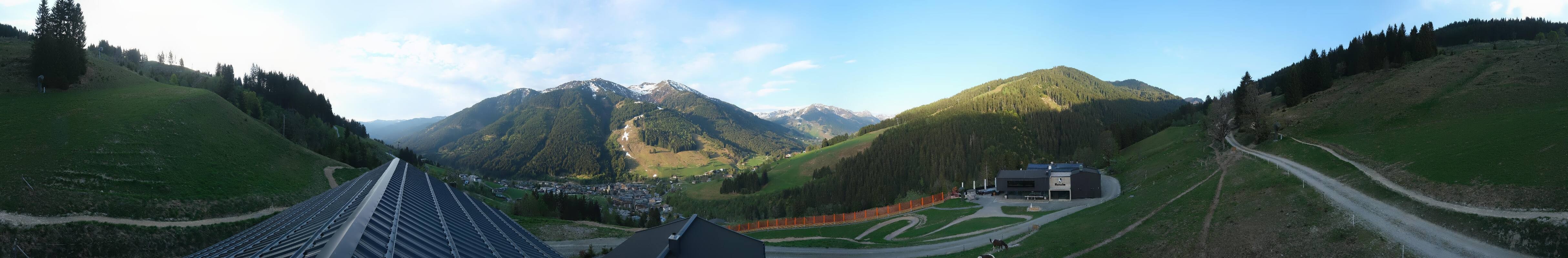 Archiv Foto Webcam Saalbach - Blick von der Maisalm