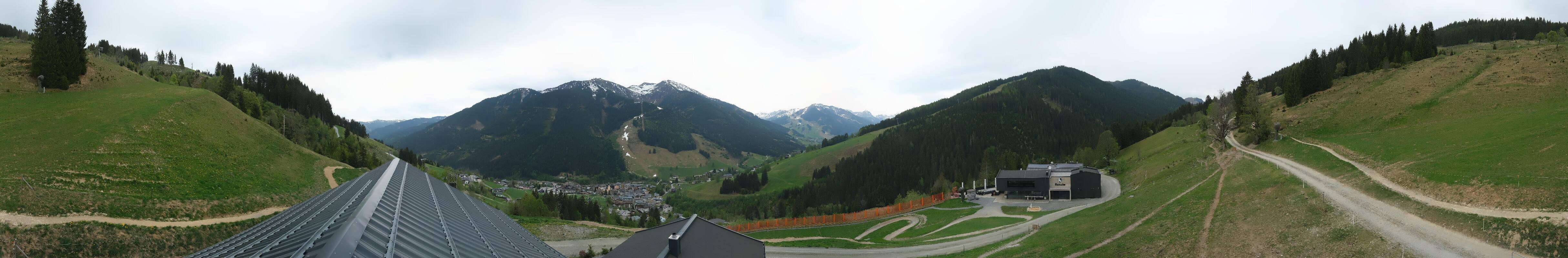 Archiv Foto Webcam Saalbach - Blick von der Maisalm
