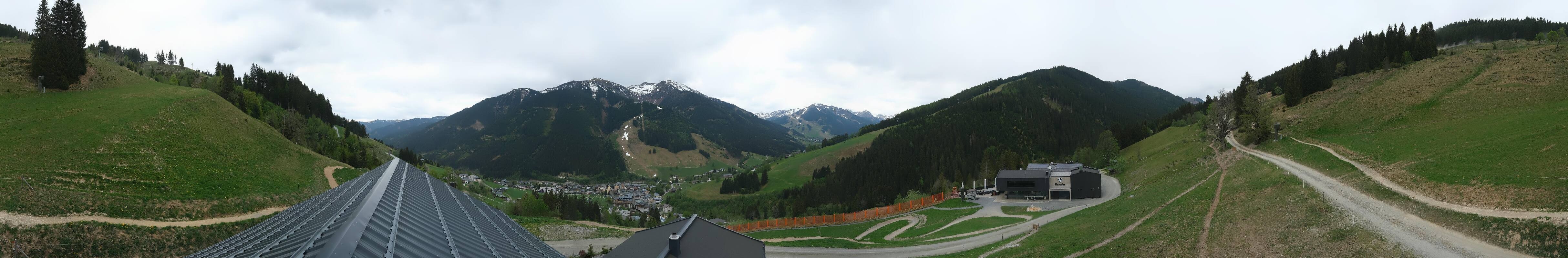 Archiv Foto Webcam Saalbach - Blick von der Maisalm
