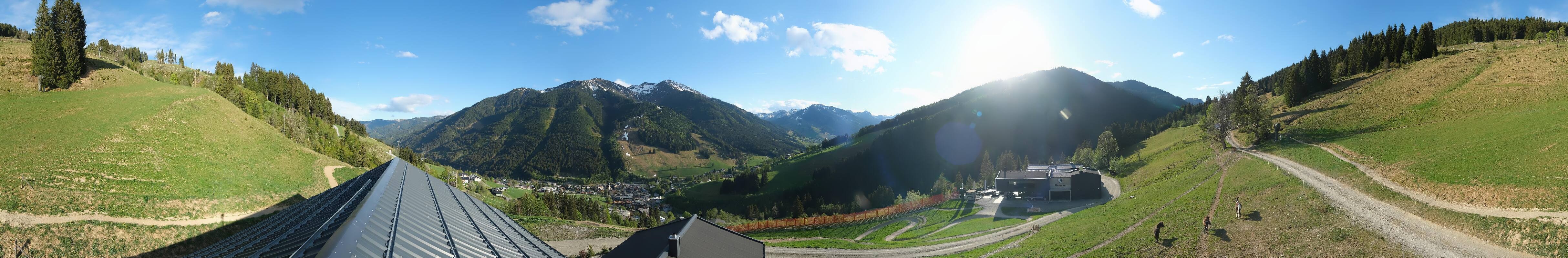 Archived image Webcam Saalbach - View from the Maisalm