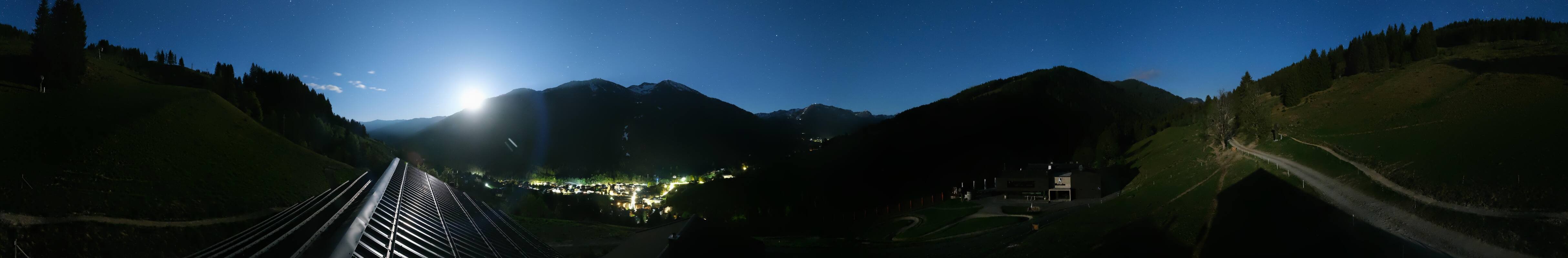 Archiv Foto Webcam Saalbach - Blick von der Maisalm