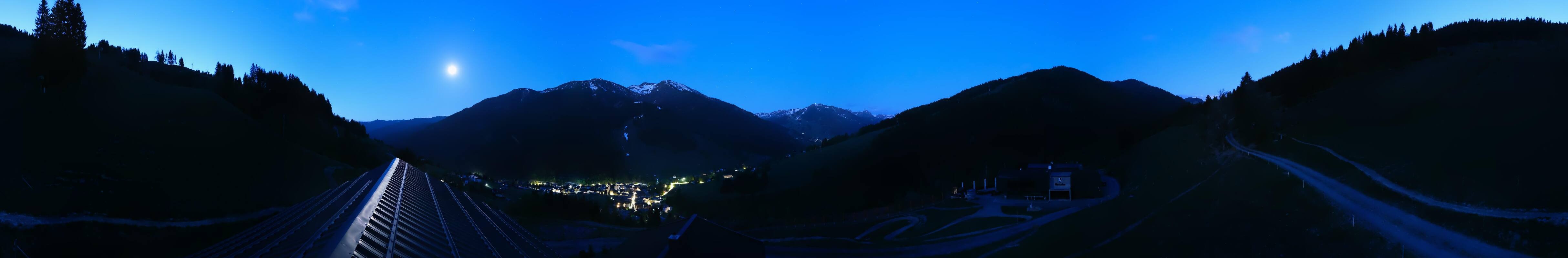 Archiv Foto Webcam Saalbach - Blick von der Maisalm
