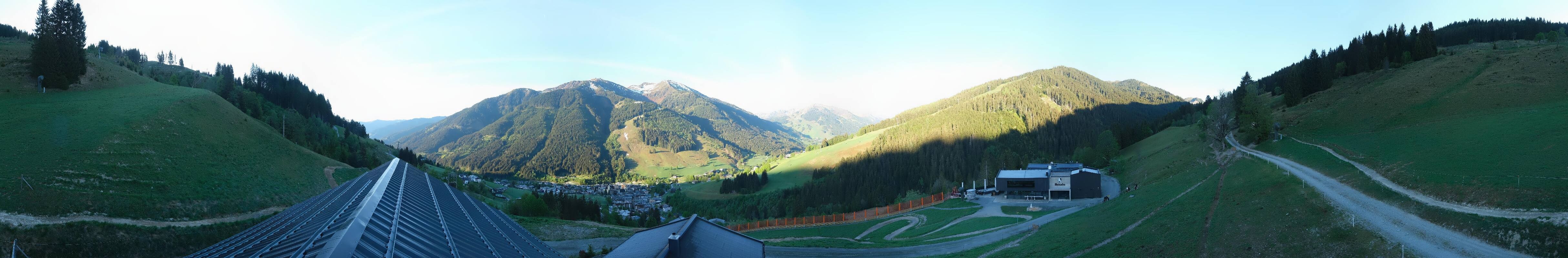 Archiv Foto Webcam Saalbach - Blick von der Maisalm