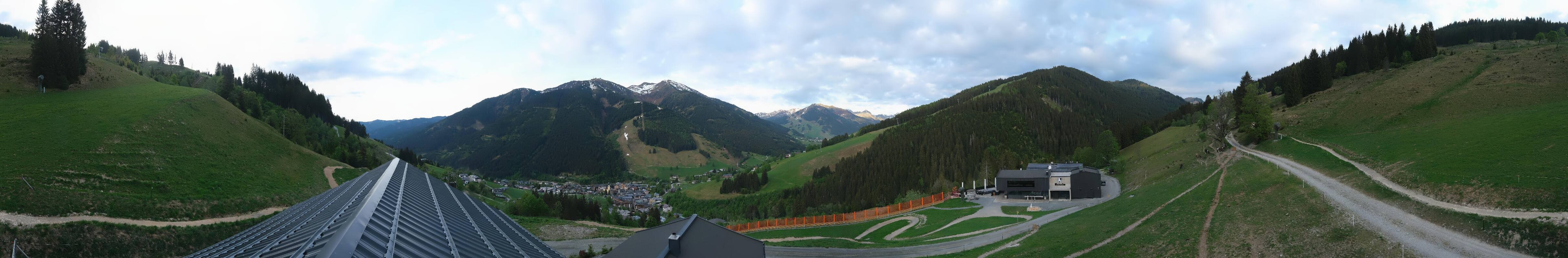 Archiv Foto Webcam Saalbach - Blick von der Maisalm