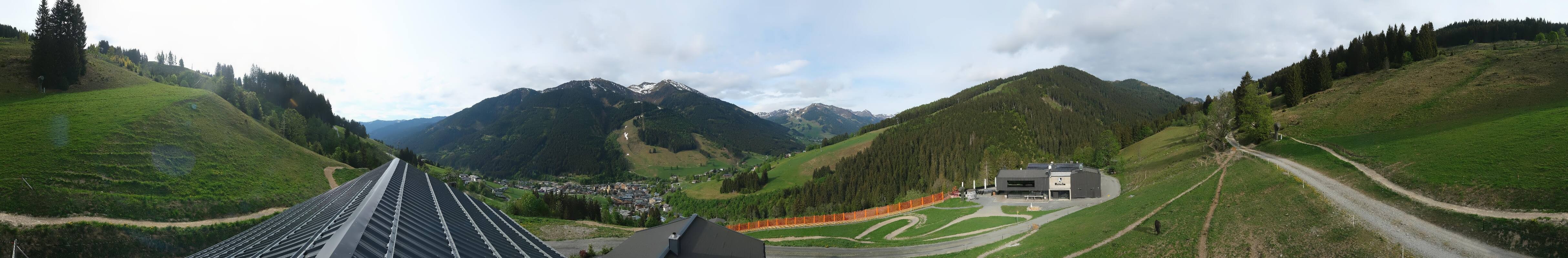 Archiv Foto Webcam Saalbach - Blick von der Maisalm
