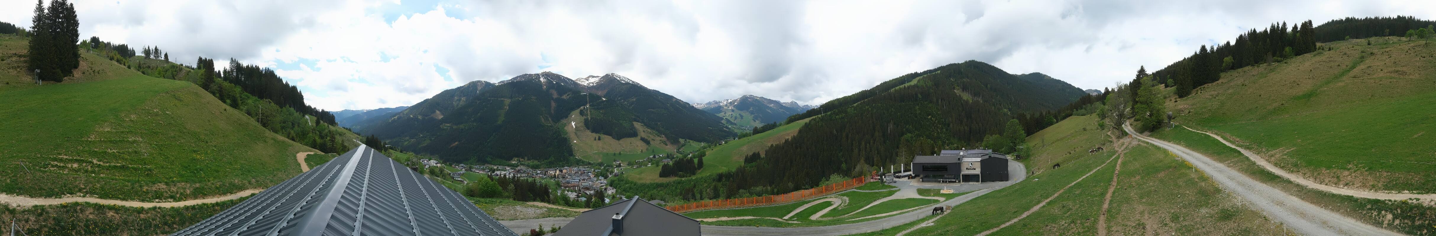 Archiv Foto Webcam Saalbach - Blick von der Maisalm