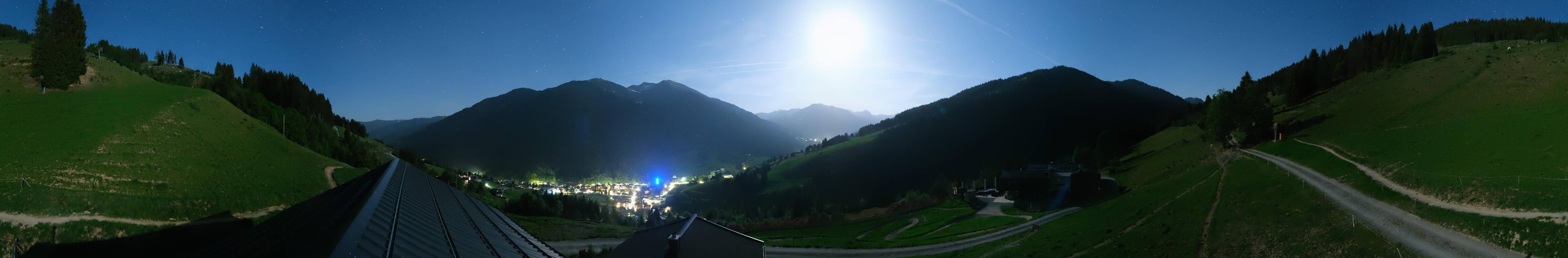 Archived image Webcam Saalbach - View from the Maisalm