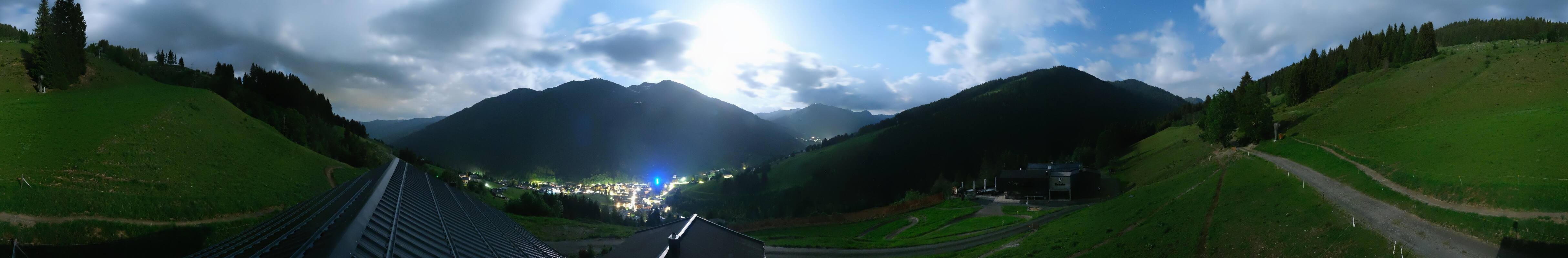 Archiv Foto Webcam Saalbach - Blick von der Maisalm
