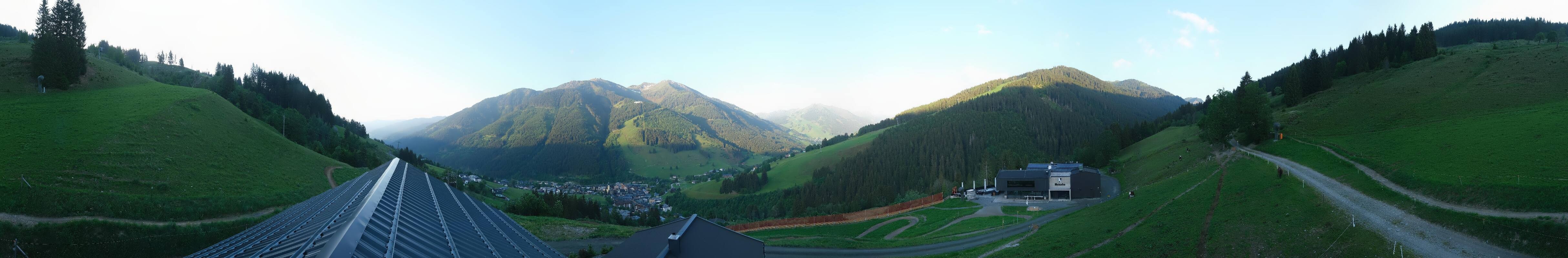 Archived image Webcam Saalbach - View from the Maisalm