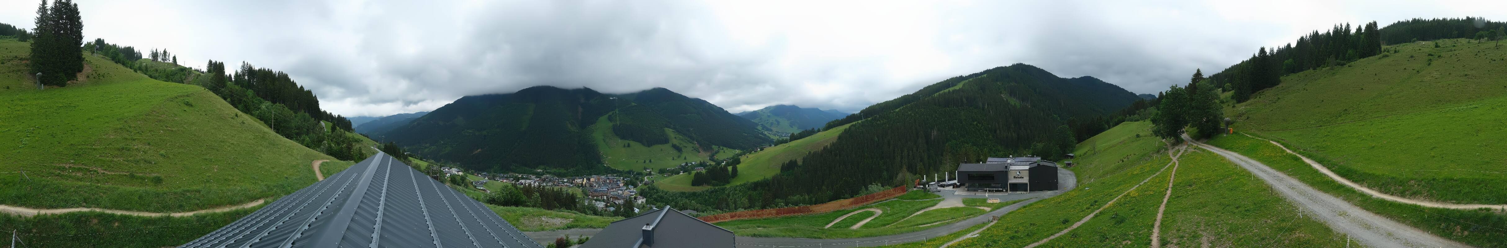 Archiv Foto Webcam Saalbach - Blick von der Maisalm