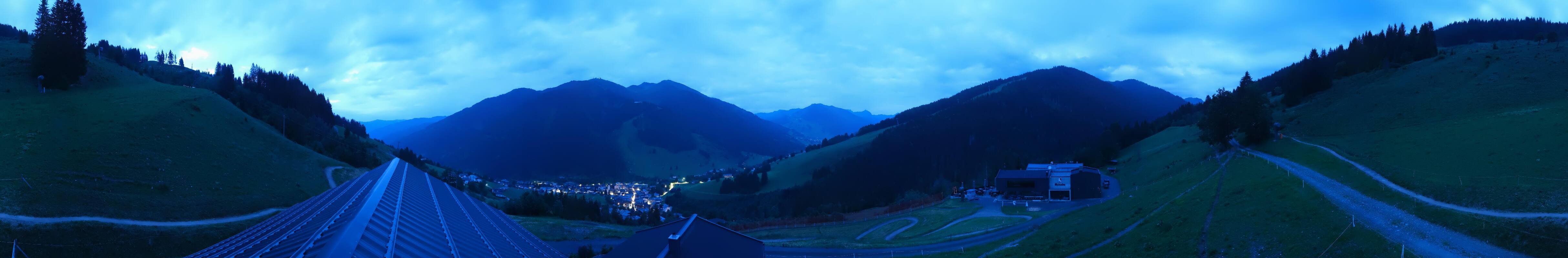 Archived image Webcam Saalbach - View from the Maisalm
