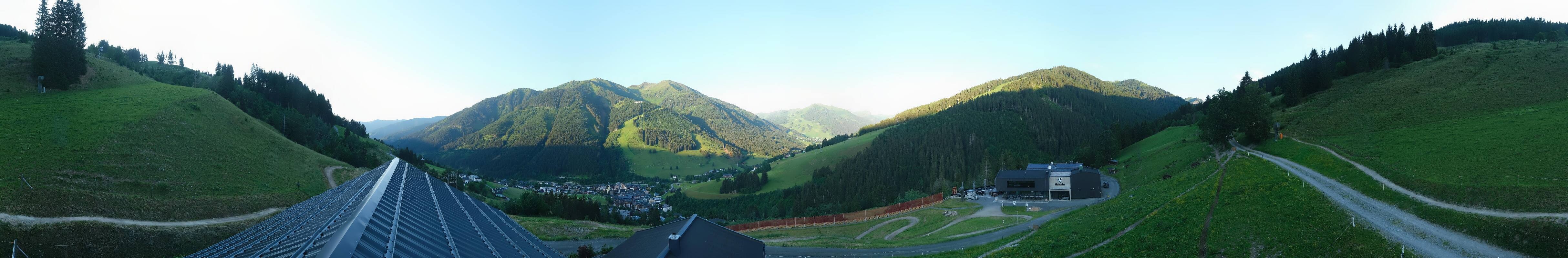 Archiv Foto Webcam Saalbach - Blick von der Maisalm