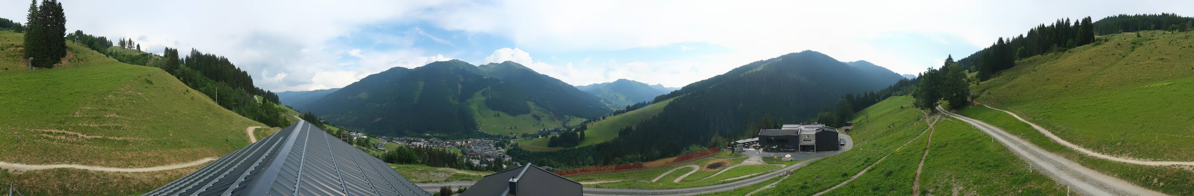Archiv Foto Webcam Saalbach - Blick von der Maisalm