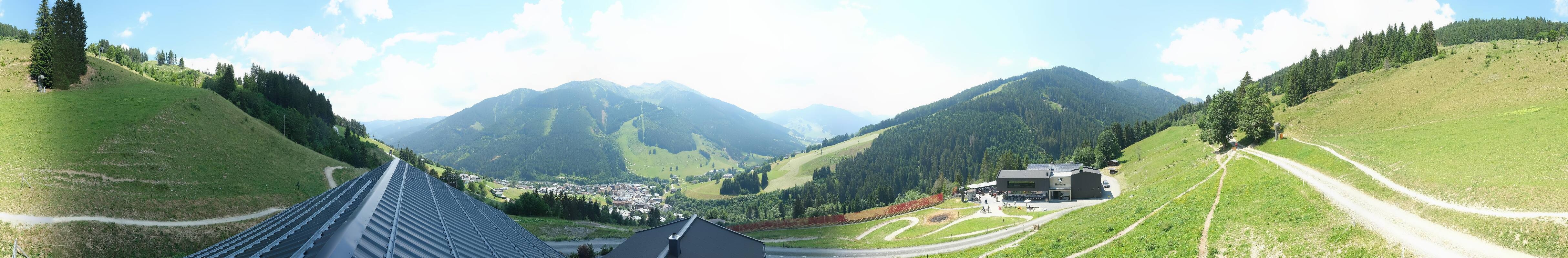 Archived image Webcam Saalbach - View from the Maisalm