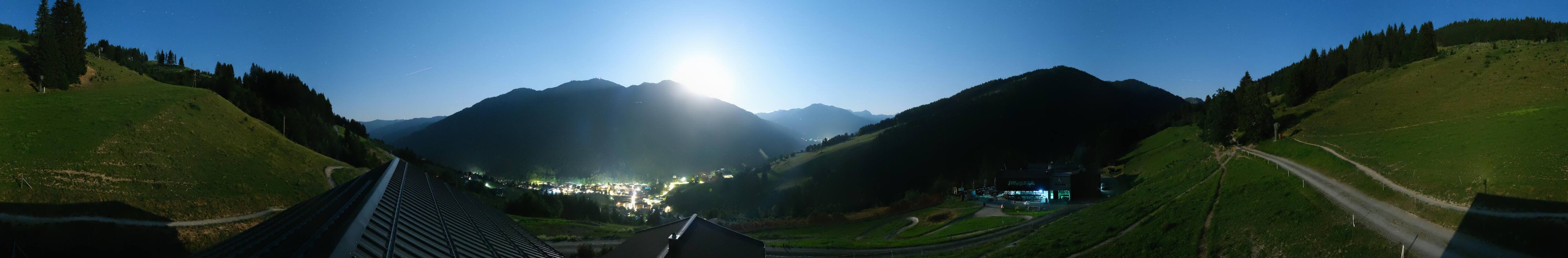 Archiv Foto Webcam Saalbach - Blick von der Maisalm