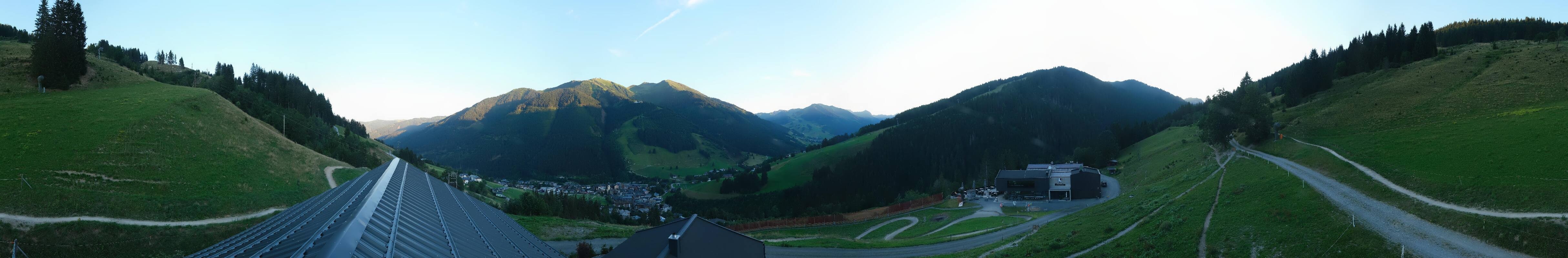 Archived image Webcam Saalbach - View from the Maisalm