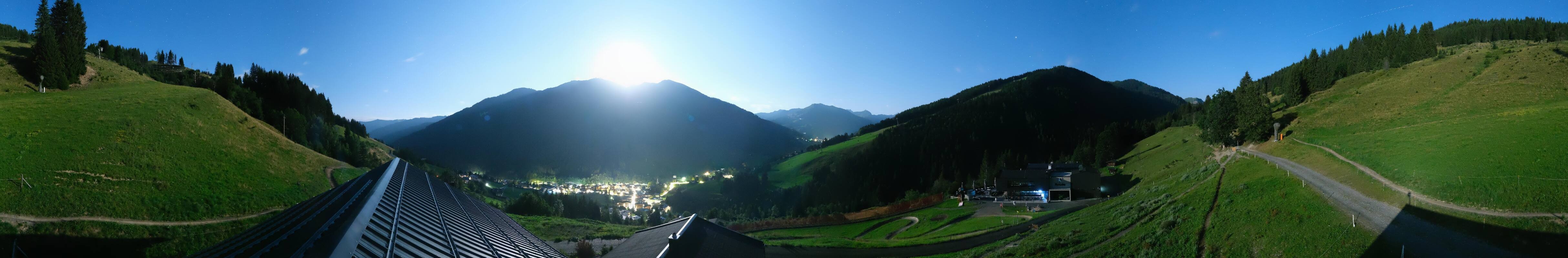 Archiv Foto Webcam Saalbach - Blick von der Maisalm