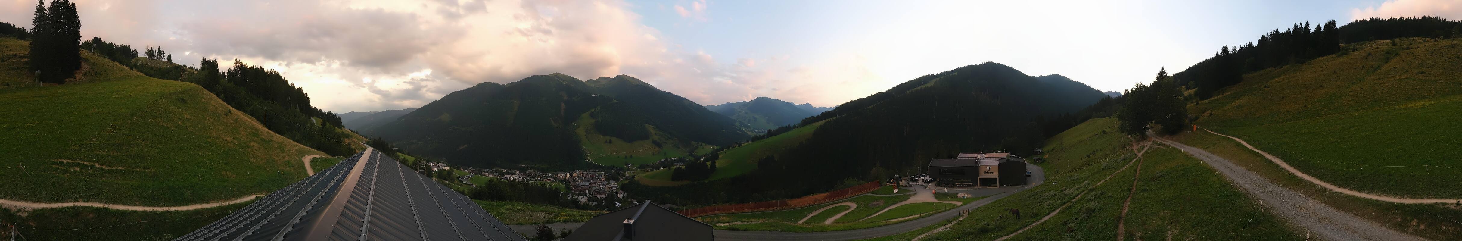 Archiv Foto Webcam Saalbach - Blick von der Maisalm