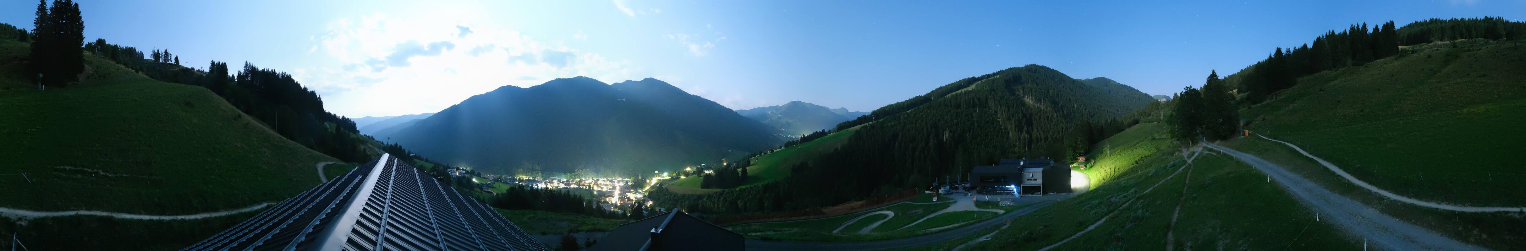 Archiv Foto Webcam Saalbach - Blick von der Maisalm