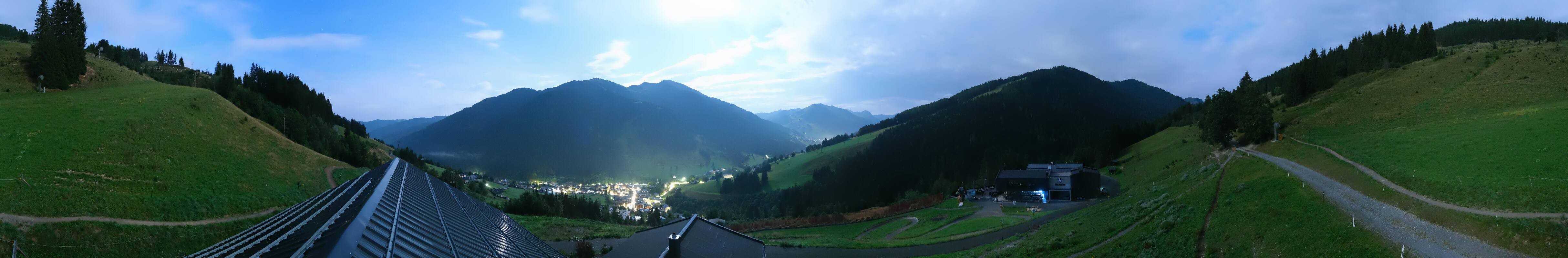 Archiv Foto Webcam Saalbach - Blick von der Maisalm