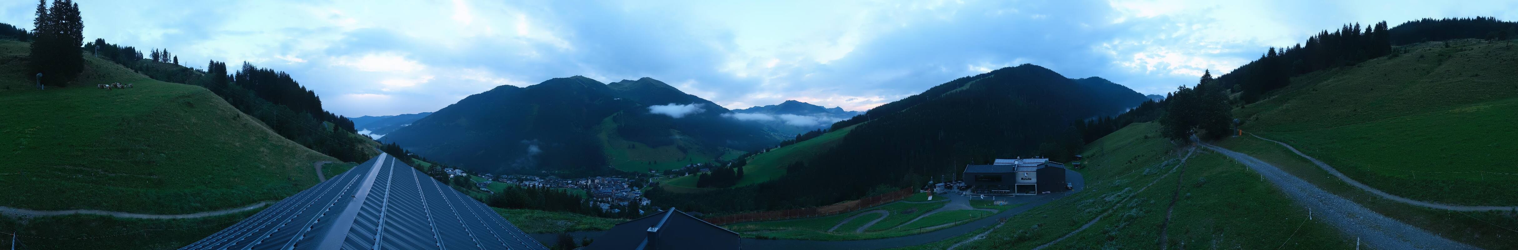 Archived image Webcam Saalbach - View from the Maisalm