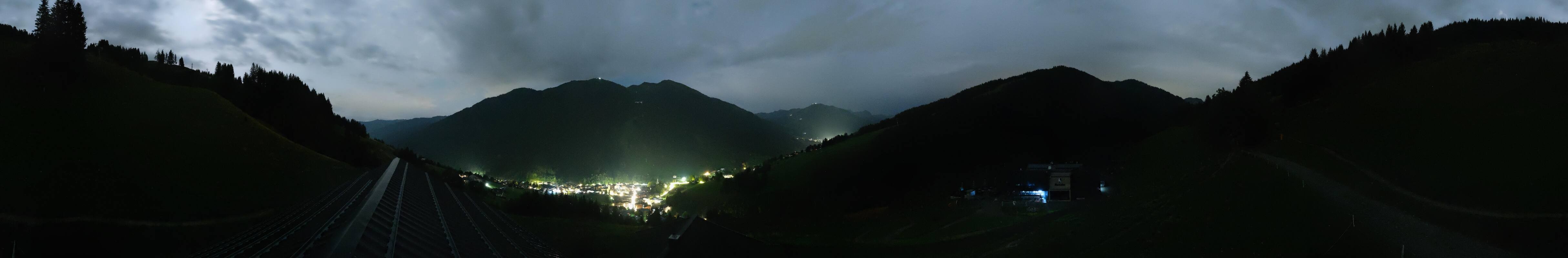 Archiv Foto Webcam Saalbach - Blick von der Maisalm