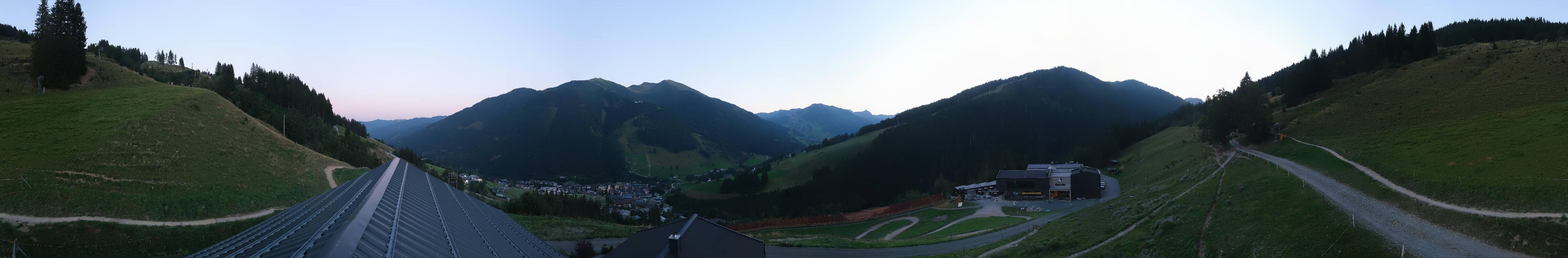Archiv Foto Webcam Saalbach - Blick von der Maisalm