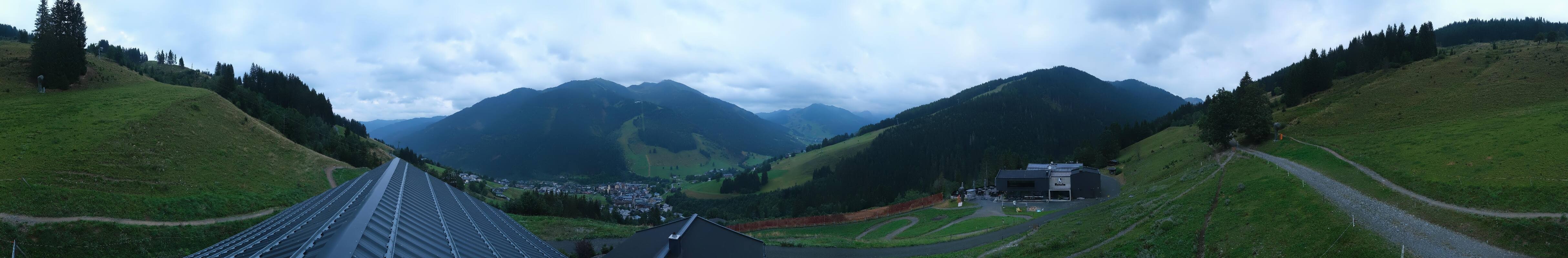 Archiv Foto Webcam Saalbach - Blick von der Maisalm
