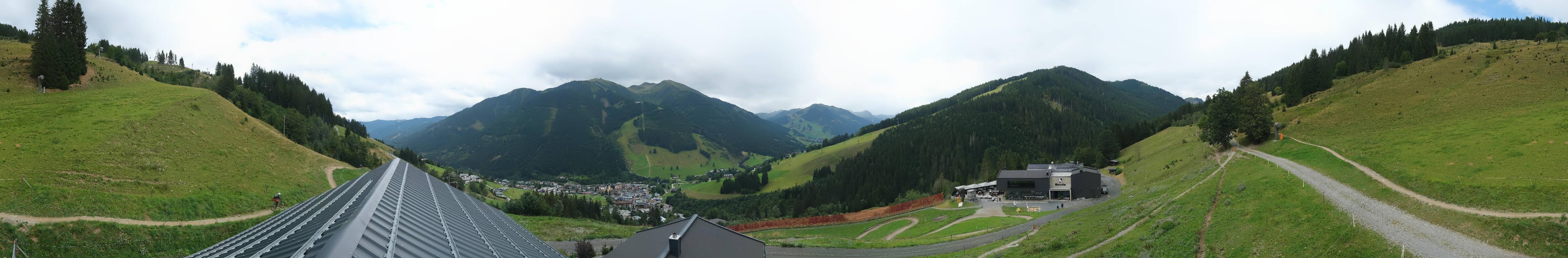 Archiv Foto Webcam Saalbach - Blick von der Maisalm