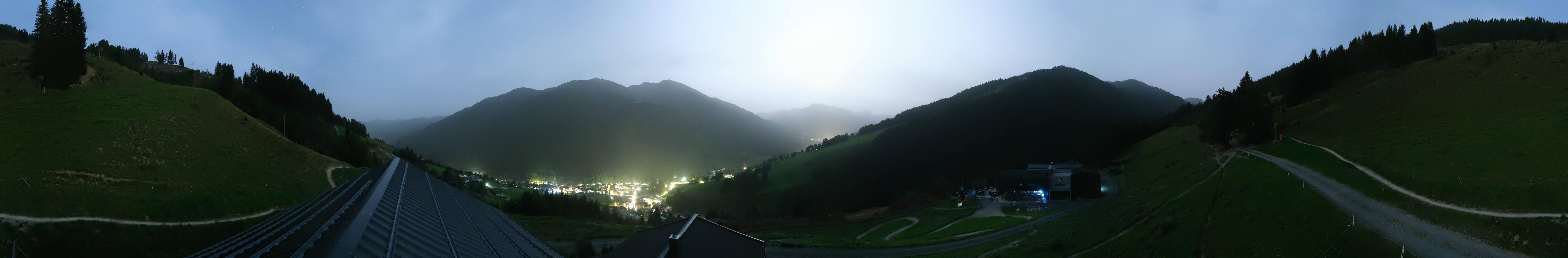 Archived image Webcam Saalbach - View from the Maisalm