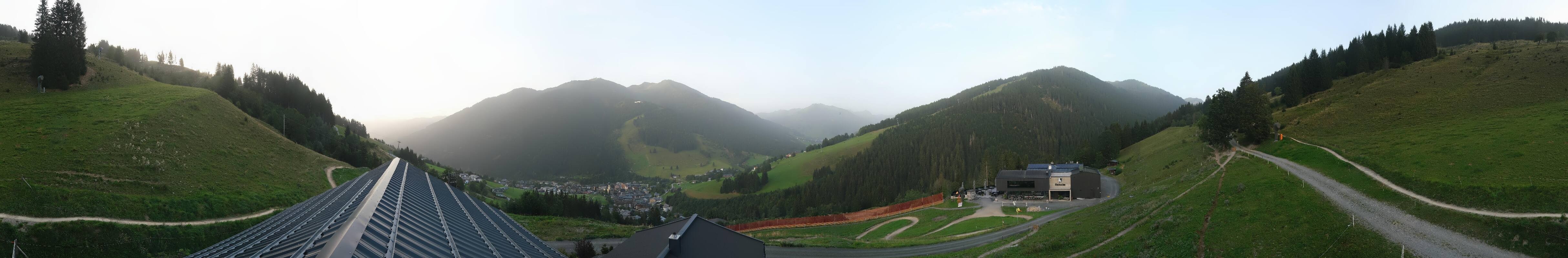 Archived image Webcam Saalbach - View from the Maisalm