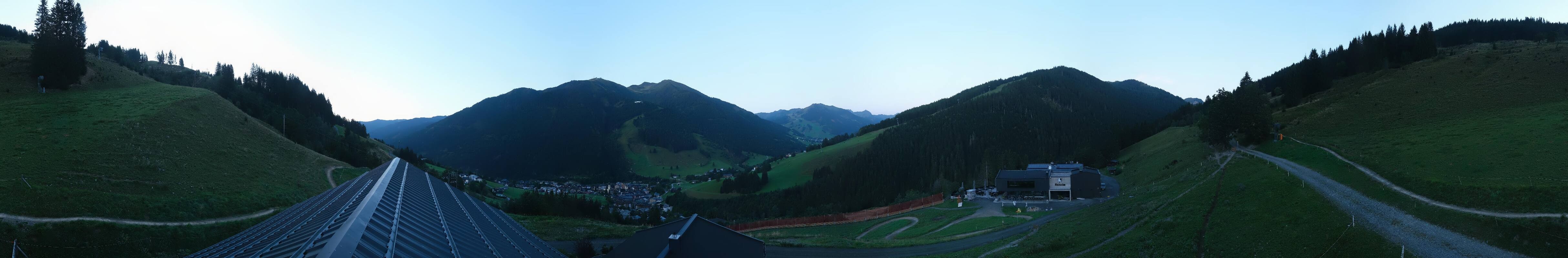 Archiv Foto Webcam Saalbach - Blick von der Maisalm