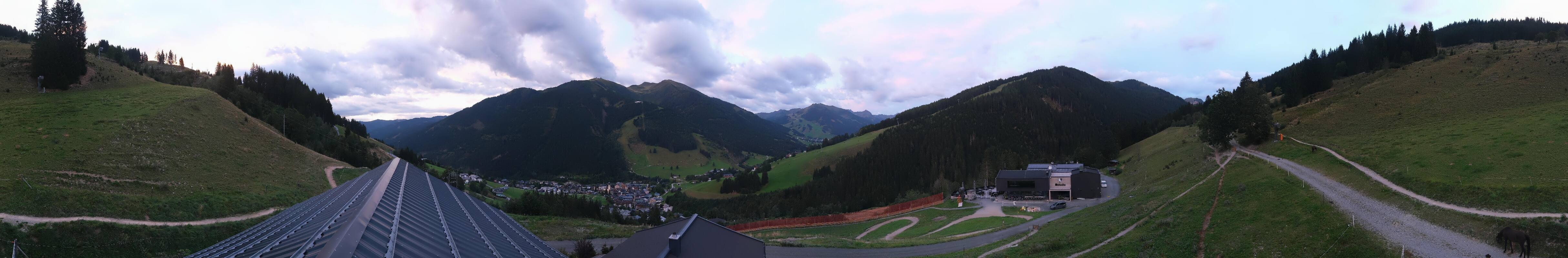 Archiv Foto Webcam Saalbach - Blick von der Maisalm