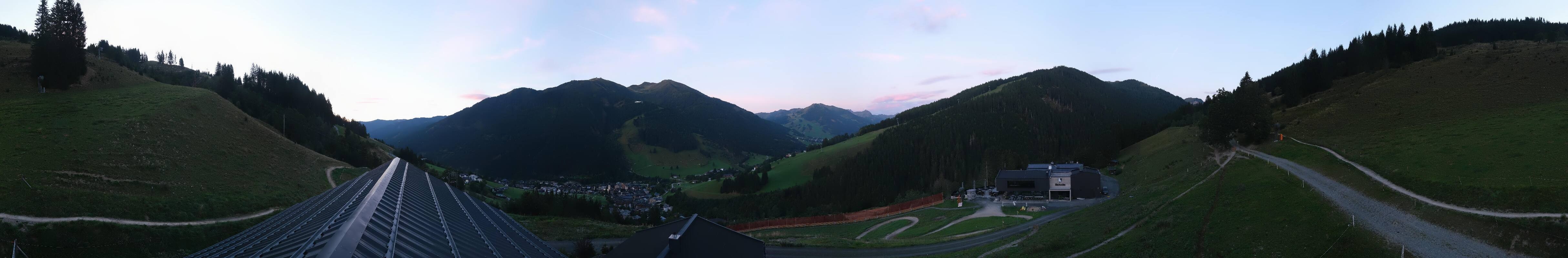 Archiv Foto Webcam Saalbach - Blick von der Maisalm