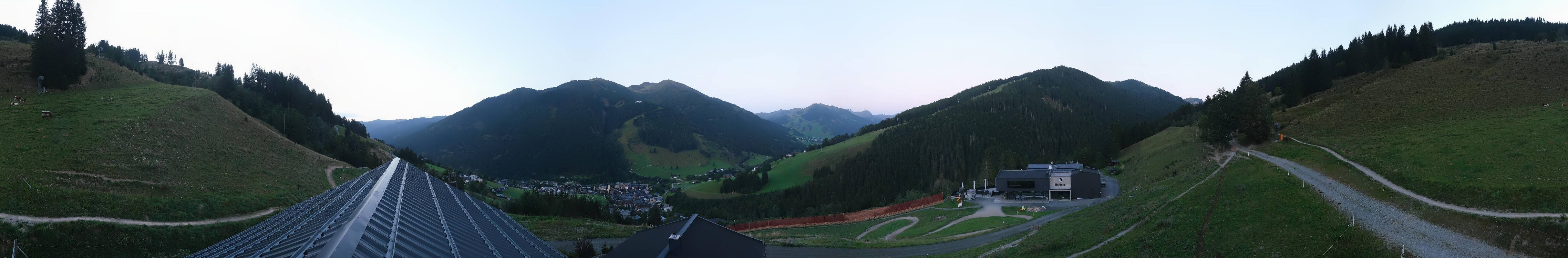 Archiv Foto Webcam Saalbach - Blick von der Maisalm