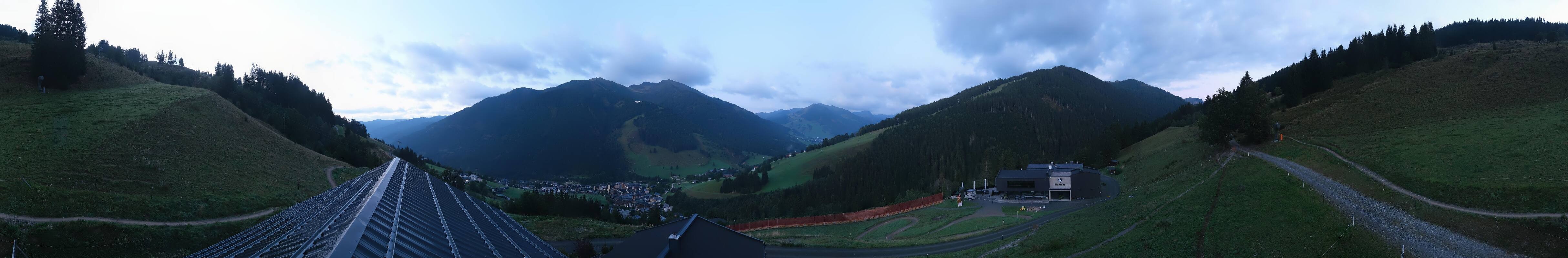 Archiv Foto Webcam Saalbach - Blick von der Maisalm